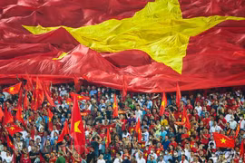 Lá cờ Việt Nam tại SEA Games 31: Xúc động, tự hào và ấn tượng 