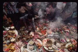 Mùa xuân Việt Nam thập niên 1990 qua ống kính Nevada Wier (2) 