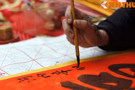 Nét đẹp văn hóa trong dịp Tết: Tục xin chữ đầu năm của người Việt