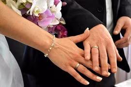 Sắp cưới vợ kém 30 tuổi, tôi thấy lo và ước trẻ lại 20 tuổi