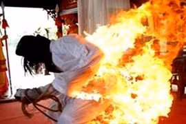 Cà Mau: Công an tìm lý do người phụ nữ tự thiêu