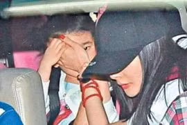 Dương Mịch đưa 1,7 nghìn tỷ cho Lưu Khải Uy kèm điều kiện sốc 