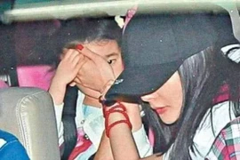 Dương Mịch đưa 1,7 nghìn tỷ cho Lưu Khải Uy kèm điều kiện sốc 