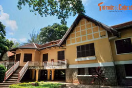 Đi xem dinh thự đẹp nổi tiếng của vua Bảo Đại ở Buôn Ma Thuột 