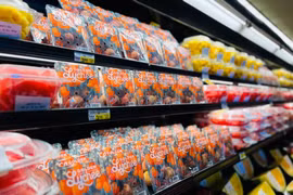 Vải thiều Việt Nam sang Mỹ, giá bán 200.000đ/kg