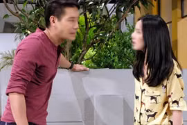 Truy hỏi vợ về tài sản, ngờ đâu cô ấy mang ra 6 sổ đỏ