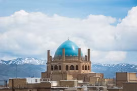 Cận cảnh mái vòm 200 tấn, khủng bậc nhất thời trung cổ