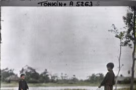 Cuộc sống nông thôn Bắc Bộ bình dị trong ảnh màu trăm tuổi 