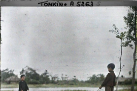 Cuộc sống nông thôn Bắc Bộ bình dị trong ảnh màu trăm tuổi 