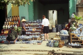 Ảnh đẹp về làng gốm Bát Tràng năm 1996