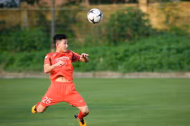 Hai Long được gọi bổ sung lên U23 Việt Nam