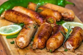 4 thực phẩm dễ gây ung thư ruột, người Việt cần hạn chế