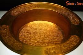 Chiêm ngưỡng loạt cổ vật bằng vàng ròng vô giá của Việt Nam