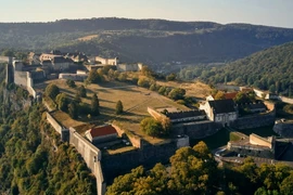 Tận mục tòa thành được coi là kiệt tác quân sự của nước Pháp