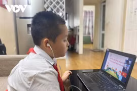 Có nên thiết kế riêng khung chương trình học trực tuyến?