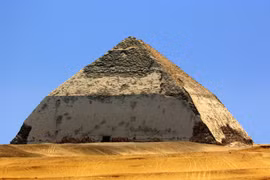 Tận mục kim tự tháp hình thù kỳ lạ nhất Ai Cập cổ đại