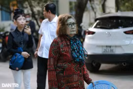 Nghẹ sĩ Diệu Hiền kể về cuộc sống ở Viện dưỡng lão 