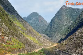 Khám phá vẻ đẹp con đường từ TP Hà Giang đi thị trấn Đồng Văn 