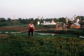 Cuộc sống bình yên ở miền quê Liên Xô năm 1985 qua loạt ảnh hiếm