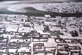 Không ngờ thành phố nổi tiếng nhất UAE thập niên 1950-1960 đơn sơ như vậy