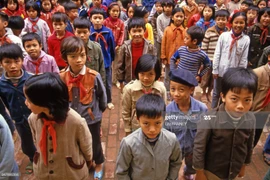 'Một thời để nhớ' với bộ ảnh trẻ em Hà Nội năm 1987 