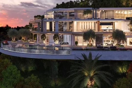 Phá dỡ dinh thự khủng trái phép trên đồi của đại gia địa ốc 