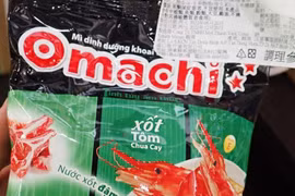 Bộ Công Thương yêu cầu Masan báo cáo vụ 1,4 tấn mì Omachi bị tiêu hủy
