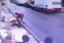 Video: Chàng trai dùng tay không ôm gọn bé gái rơi khỏi tầng 2 