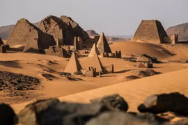 Kim tự tháp kỳ dị của tộc người từng xâm lược Ai Cập cổ
