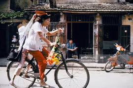 Hà Nội năm 1989 cực “chất” qua ảnh của phóng viên Pháp 