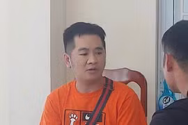 Nghi can tham gia đưa 50 người vượt biên trái phép sang Campuchia ra đầu thú