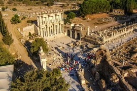 Biết gì về thành phố cổ Ephesus với loạt kiến trúc đồ sộ?