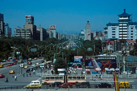 Ảnh sống động về đời thường ở Bắc Kinh năm 1998 