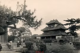Ảnh cực quý về kiến trúc cung đình Huế năm 1935 