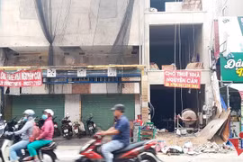 Chuỗi quán karaoke thuê mặt bằng 3-4 tỷ/năm rồi đóng cửa chờ