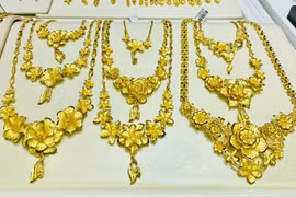 Giá vàng hôm nay 9/1: Ngược dự đoán, vàng bất ngờ sụt giảm