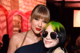 Dấu hiệu mối thù của Taylor Swift