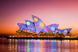 Soi từng ngóc ngách nhà hát nổi tiếng nhất thế giới ở Sydney