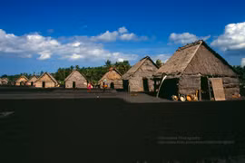 Độc lạ cuộc sống ở thiên đường du lịch Bali năm 1991 (2)