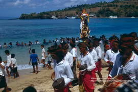 Thiên đường du lịch Bali vô cùng độc đáo năm 1991