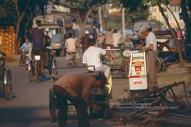 Giao thông ở TP. HCM năm 1993 cực sinh động qua góc ảnh người Đức