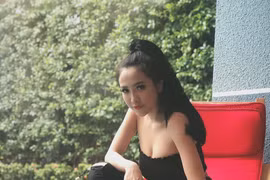 “Bà trùm nông sản” Bình Thuận: Mặc kín hay hở đều gợi cảm tuyệt đối