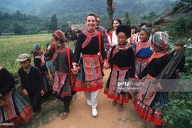 Ảnh siêu hiếm: Nữ minh tinh Audrey Hepburn ở Việt Nam năm 1990