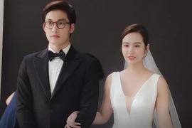 Rò rỉ hình ảnh Huyền Lizzie, Đình Tú diện đồ cưới