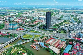 Thành phố nào ở VN vừa có cảng biển vừa có sân bay QT? 