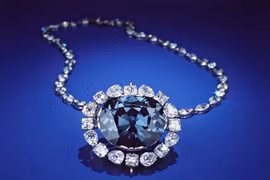 Rùng mình lời nguyền ứng với viên kim cương đẹp nhất thế giới