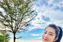 Thúy Ngân để lộ dấu hiệu gây lo lắng về tình trạng sức khỏe