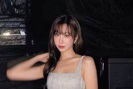 Hot girl Việt có đường cong nóng bỏng, body “hồ lô” nhờ chăm bơi xuồng