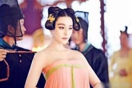 Lý do Võ Tắc Thiên đẩy Lý Thế Dân ra khỏi giường đêm động phòng