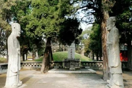 Vì sao mộ Khổng Tử 'quạ không đậu, rắn và chuột không xâm chiếm'?